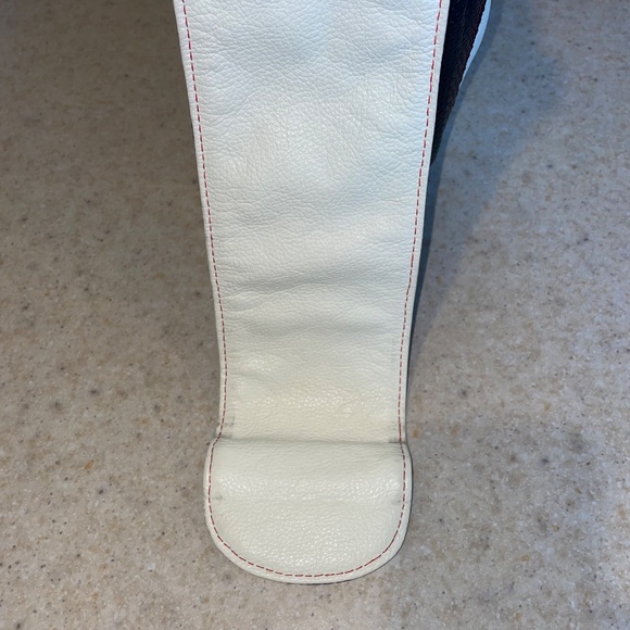 Bugaboo Diaper Bag RED Special Collection Leather Modern Crossbody White - Picture 15 of 15